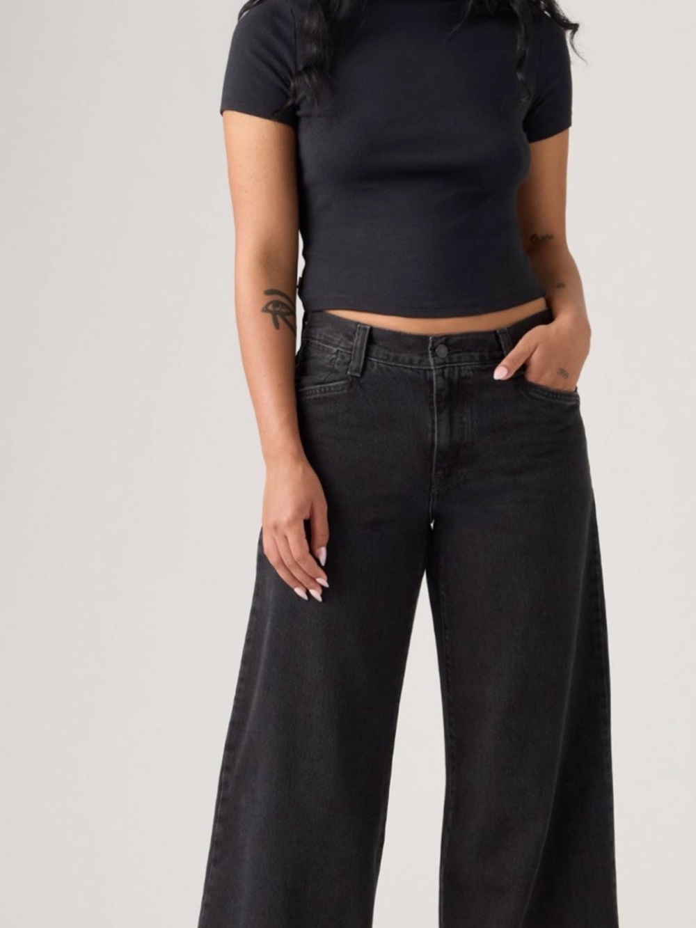 Levi 94 wide Leg Black baggy Women's Jeans